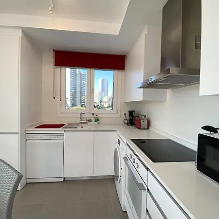 Impresionante Con Terraza De 100 M2 Апартаменти *