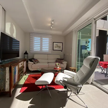 Impresionante Con Terraza De 100 M2 Apartamento *