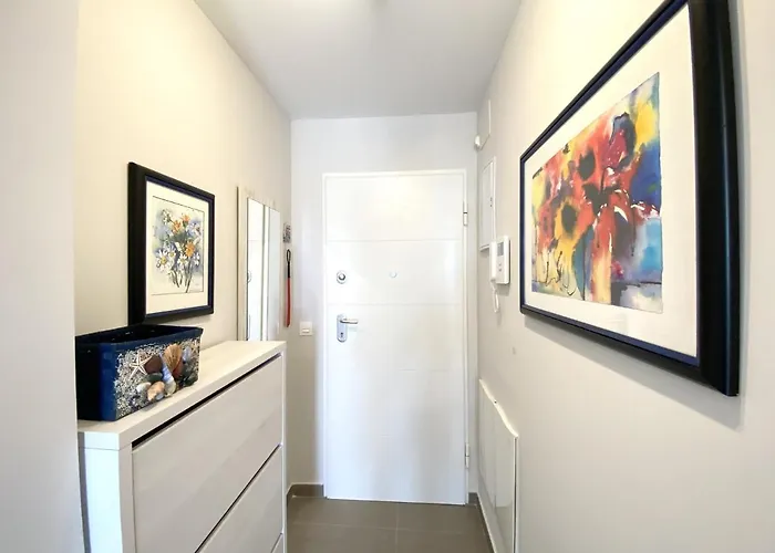 Impresionante Con Terraza De 100 M2 شقة